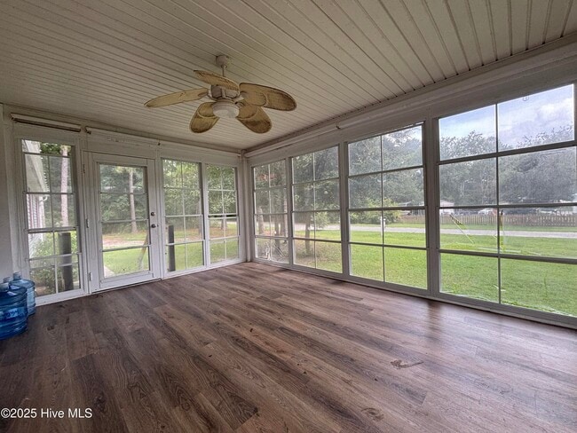 Building Photo - 180 Quails Cove