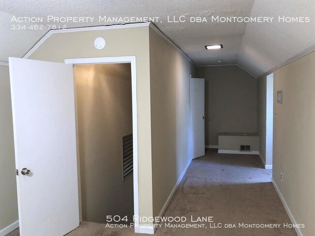 Building Photo - 504 Ridgewood Ln
