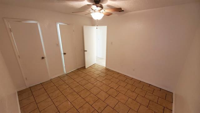 Building Photo - 3427 Republic Dr