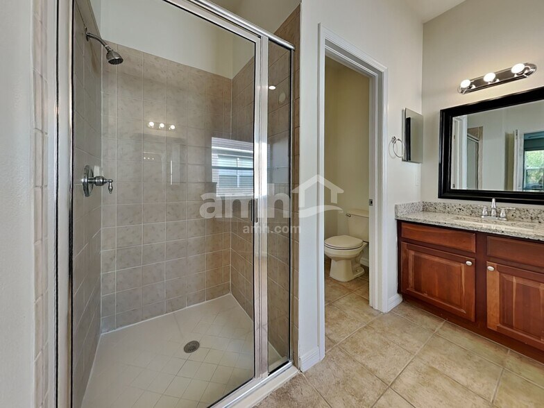 Building Photo - 6226 Bridgevista Dr