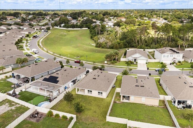 Building Photo - 922 Guadalupe Dr
