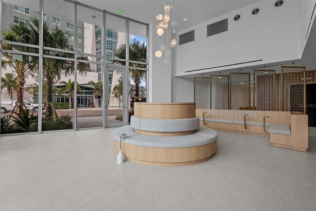 Building Photo - 777 3rd Ave N