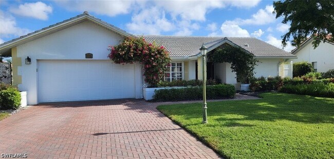 Building Photo - 1417 Foxfire Ln