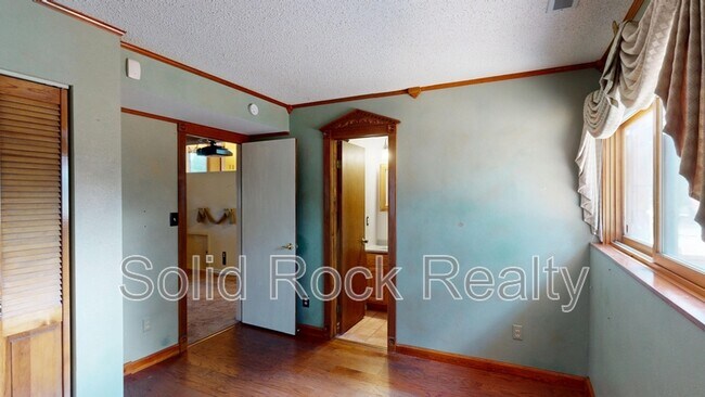 Building Photo - 6713 Fredrick Dr