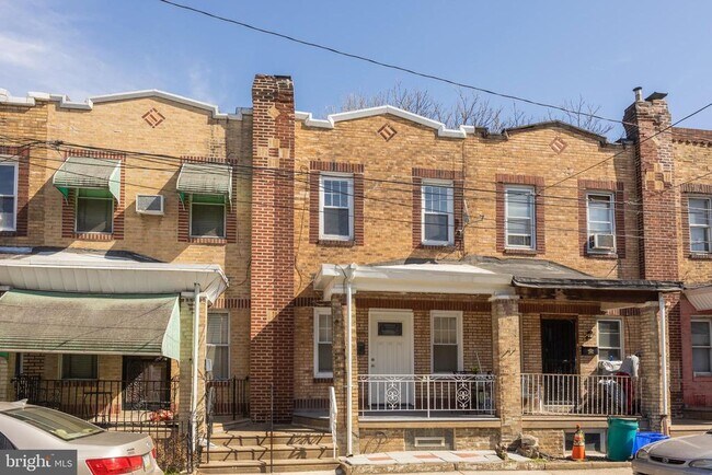 Primary Photo - 1521 S Napa St
