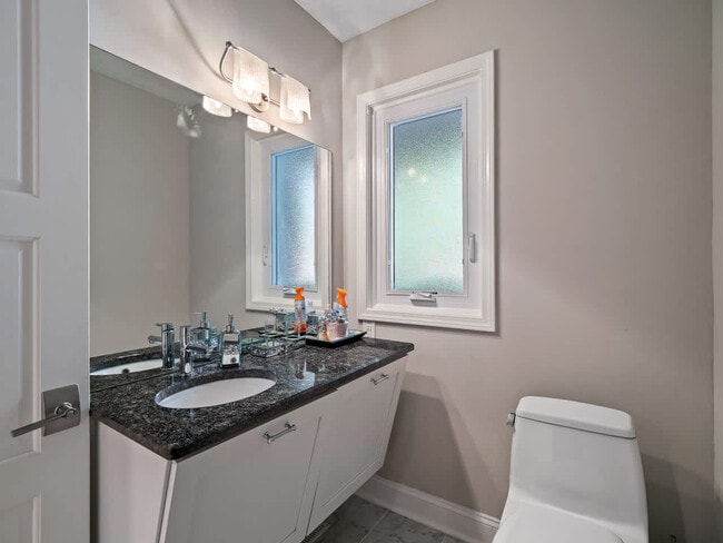 Building Photo - 117 Partridge Ln