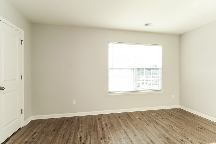 Building Photo - 3063 Green Apple Dr