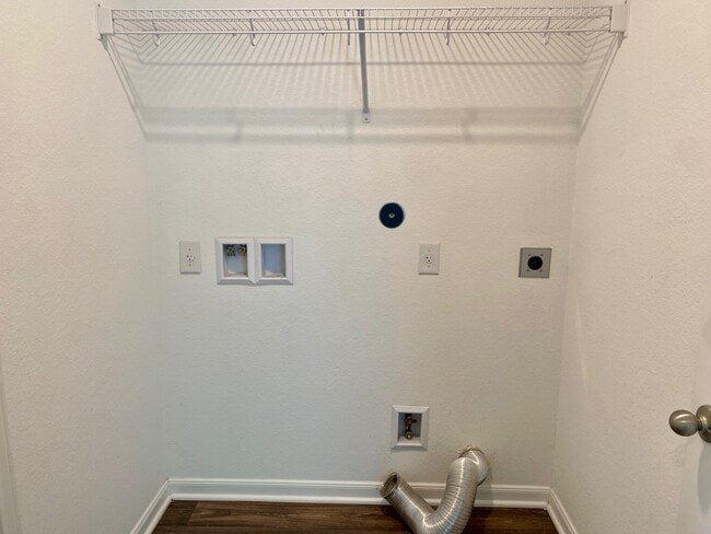 Building Photo - 4130 Trail de Paris