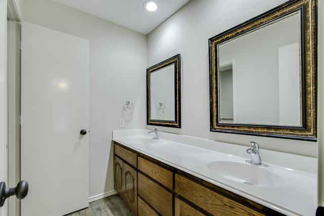 Building Photo - 3331 Lanarc Dr