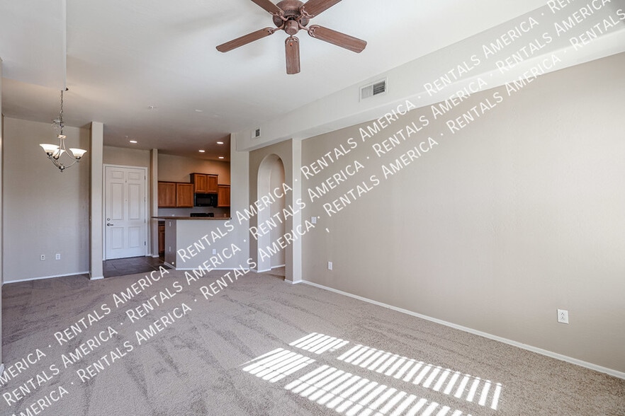 Building Photo - 14575 W Mountain View Blvd