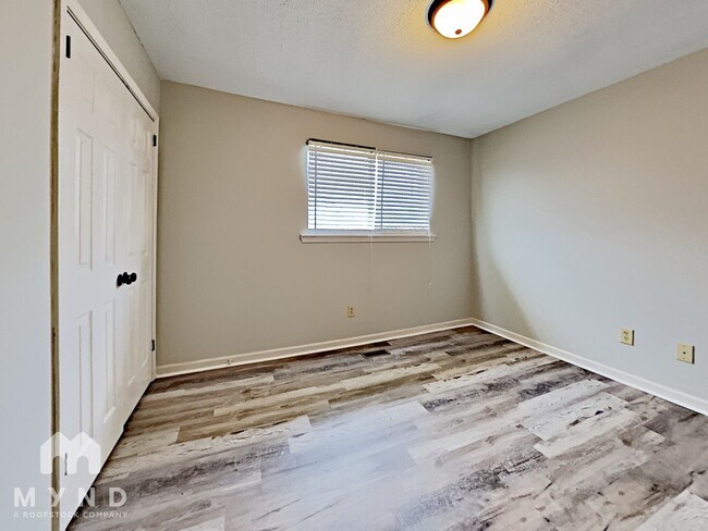 Building Photo - 2269 Belmore Ln