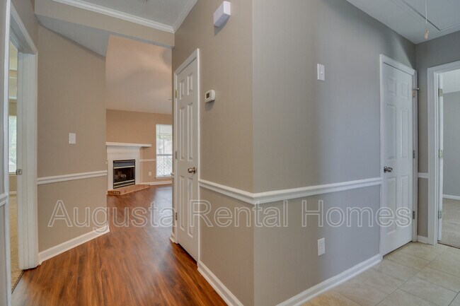 Building Photo - 3614 Cullen Dr