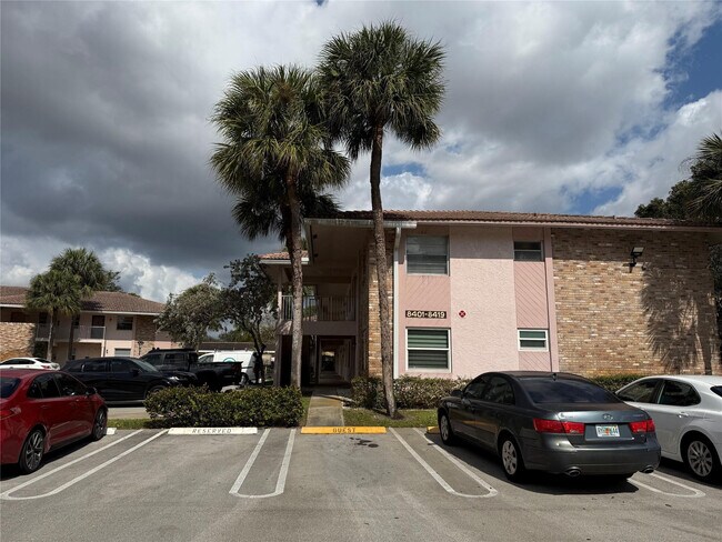 Building Photo - 8401 Royal Palm Blvd
