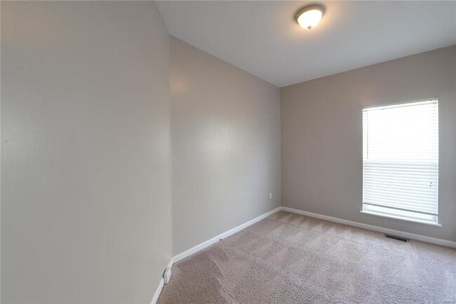 Building Photo - 4644 Richmond Forest Dr