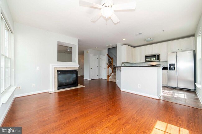 Building Photo - 12715 Fair Crest Ct