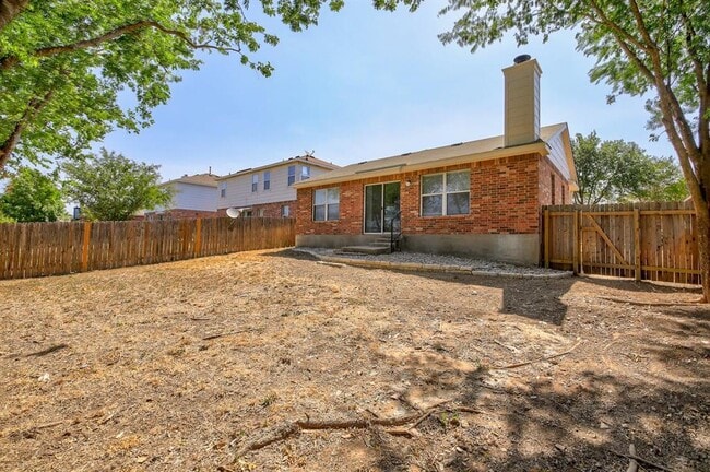 Building Photo - 14904 Antique Finish Dr