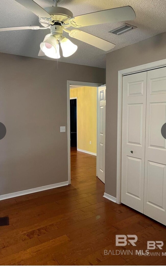 Building Photo - 4701 Avenue D Ave