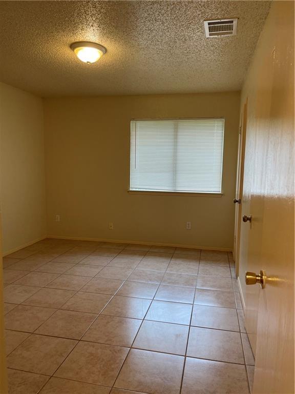 Building Photo - 6707 Skynook Dr