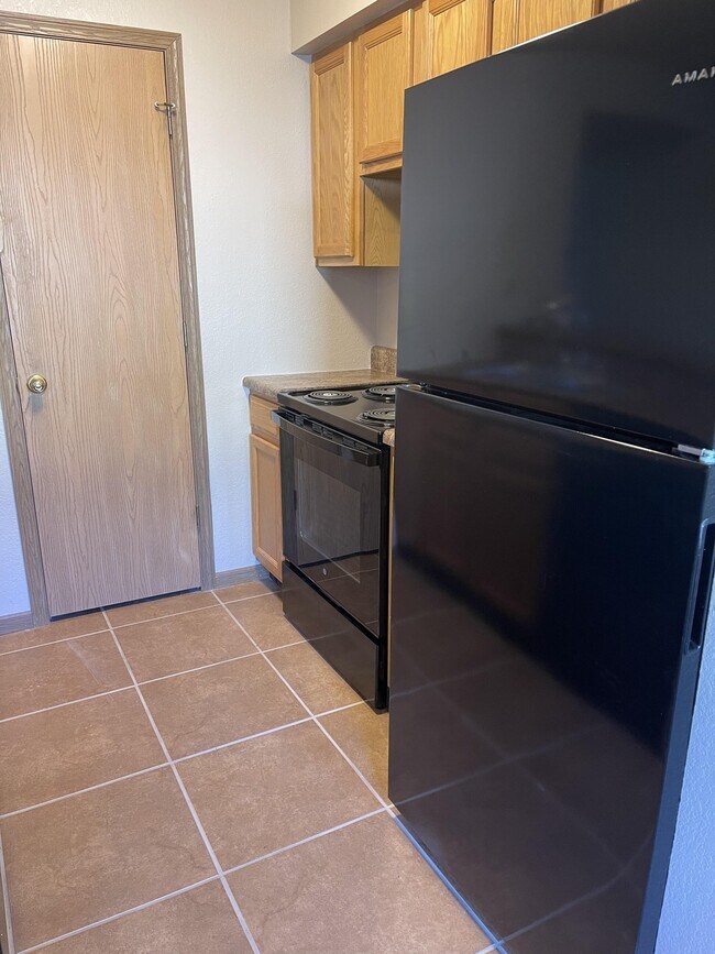 Building Photo - 307 Saint Joseph St