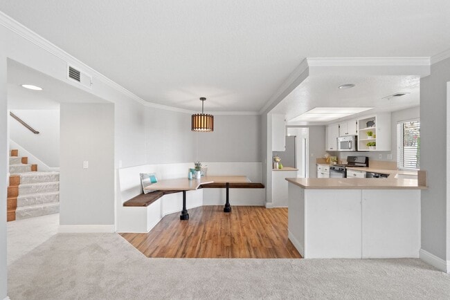 Building Photo - 40115 Starling St