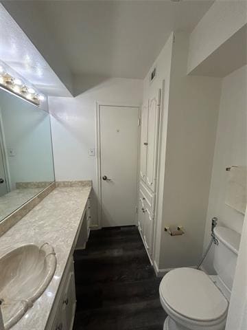 Building Photo - 5014 Les Chateaux Dr
