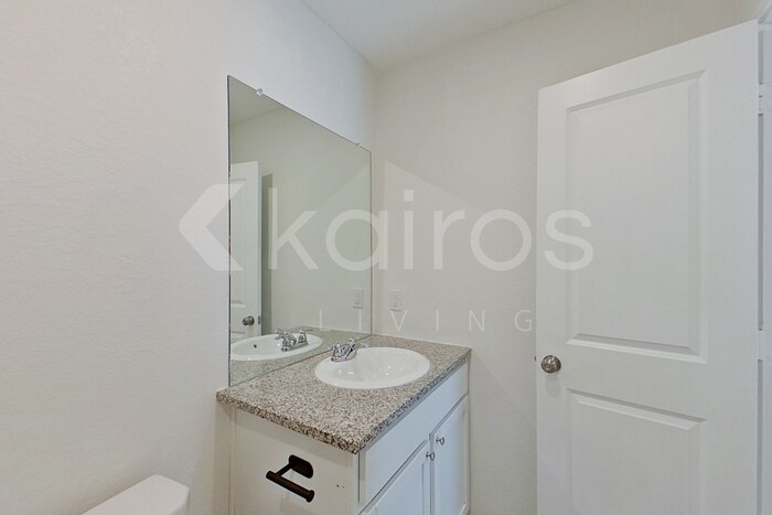 Building Photo - 14318 Calaveras Creek