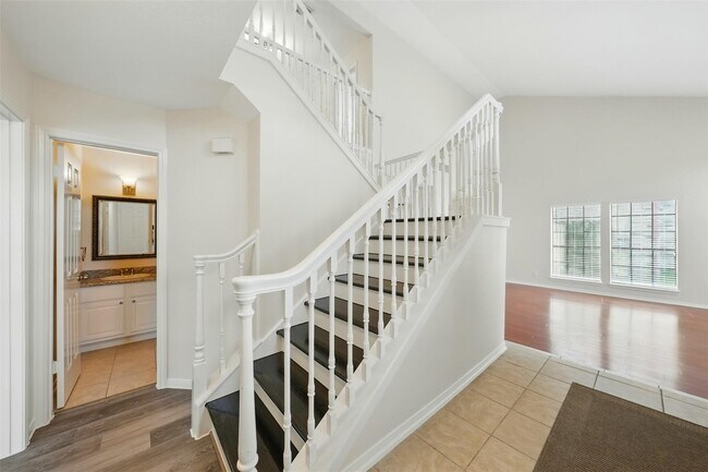 Building Photo - 3554 Ashfield Dr