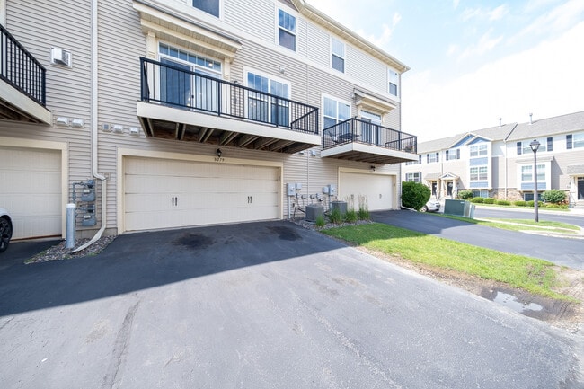 Building Photo - 8279 Norwood Ln N