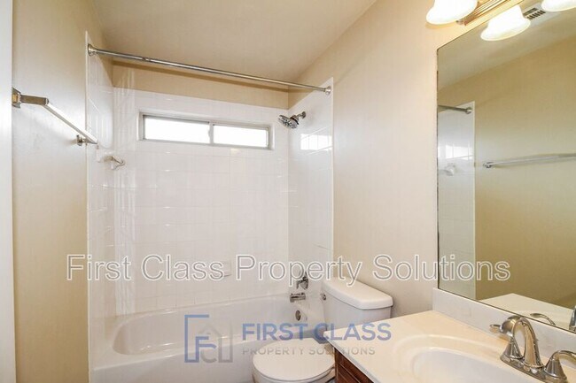 Building Photo - 3325 NW 177th Ct