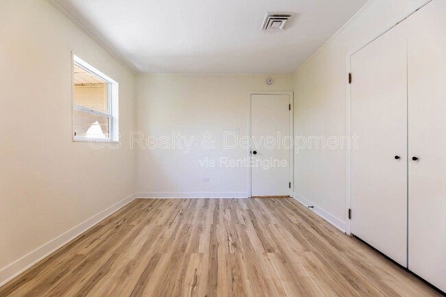 Building Photo - 111 Nashua St