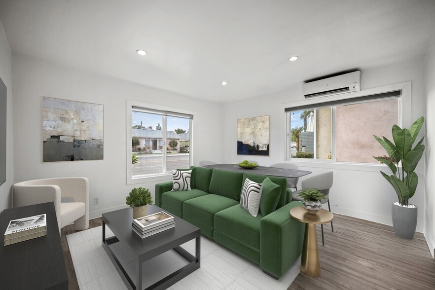 Building Photo - 1101 N Flower St