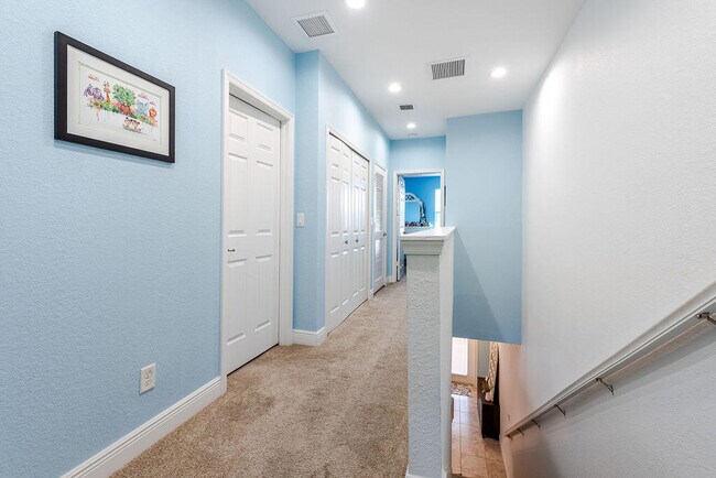 Building Photo - 941 NE Trailside Run