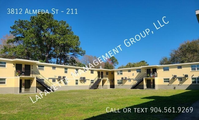 Building Photo - 3812 Almeda St