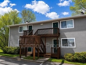 Building Photo - 1418 Riverview Rd