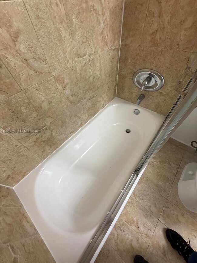 Building Photo - 801 NW 47th Ave