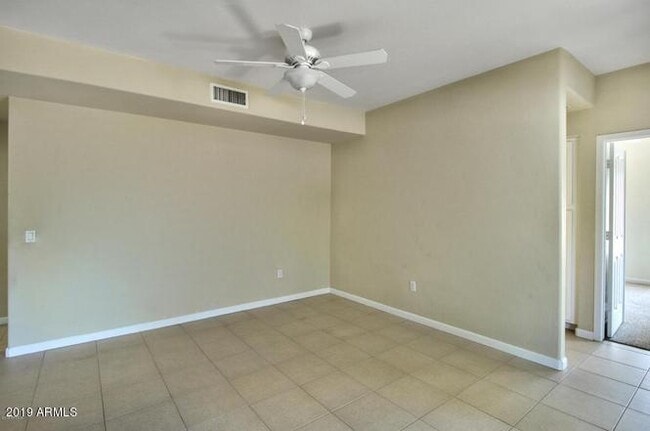 Building Photo - 11260 N 92nd St