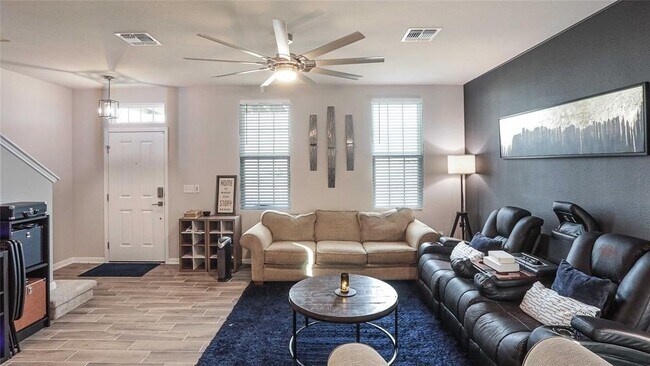 Building Photo - 466 Ferrule Dr