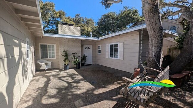 Building Photo - Charming New Monterey Home with Bay Views with all utilities included