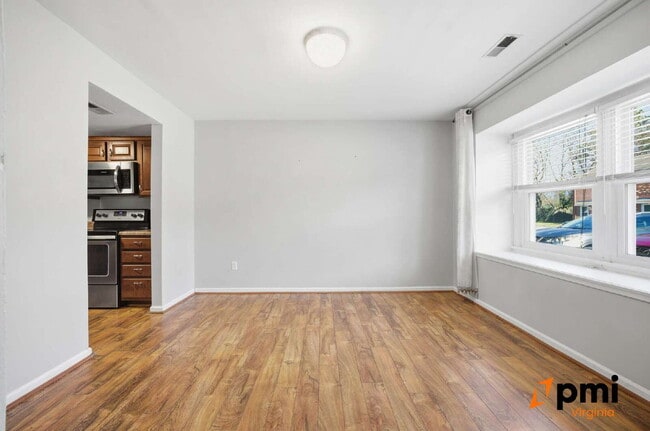 Building Photo - 2 PRIMARY BEDROOMS, LIVING ROOM AND DINING, PETS ALLOWED