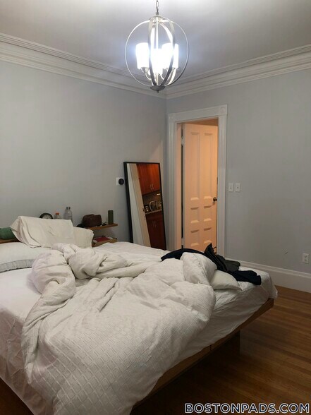 Building Photo - 429 Marlborough St