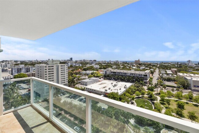 Building Photo - 650 West Ave