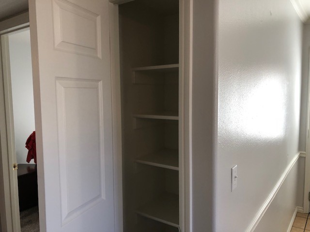 Storage Closet - 598 N 100 W