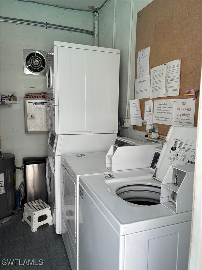 Building Photo - 1021 3rd St S