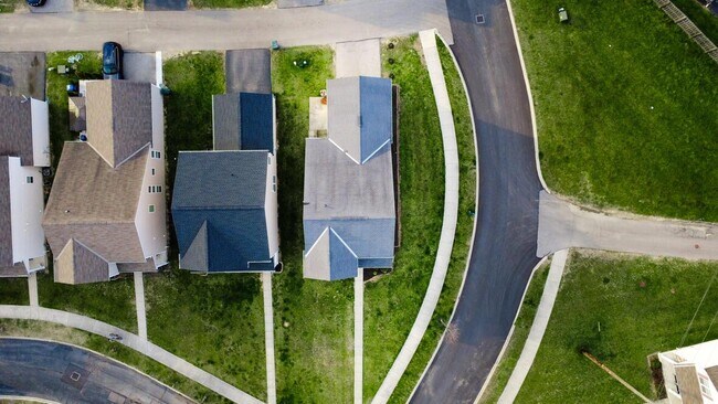 Building Photo - 5630 Alliance Way