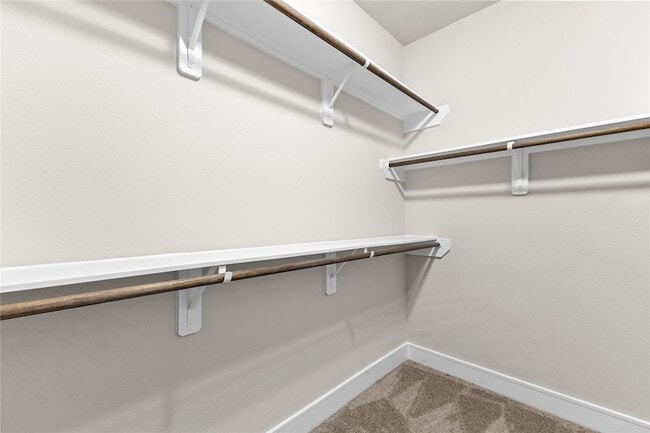 Building Photo - 2511 Des Chaumes St