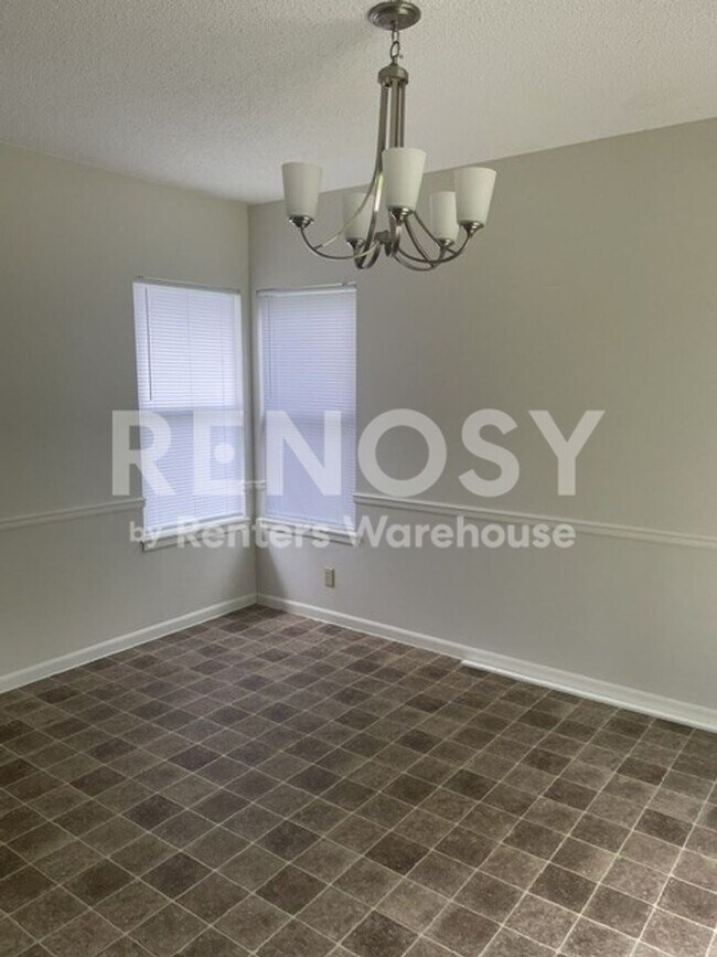 Building Photo - 5015 Belmeade Rd