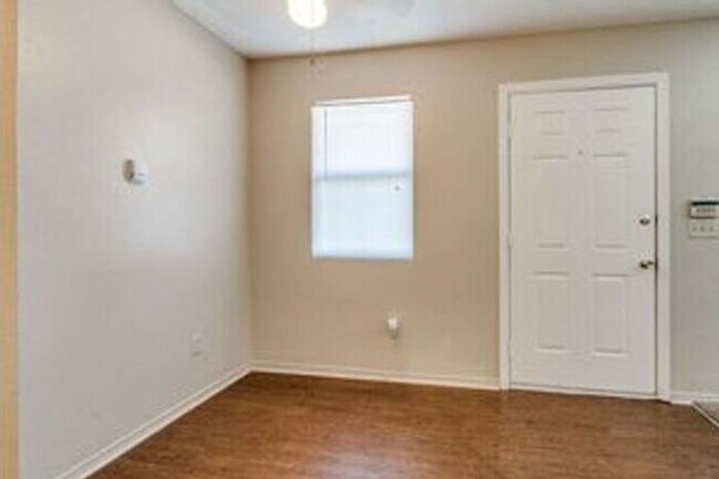 Building Photo - 355 48th Ave NW