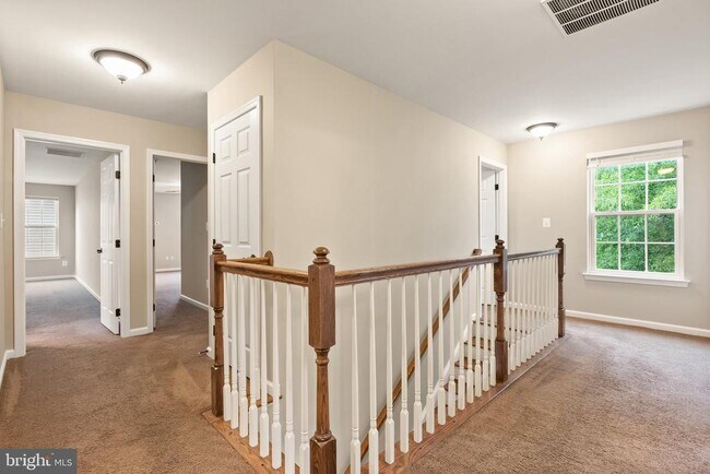 Building Photo - 9 Eisentown Drive