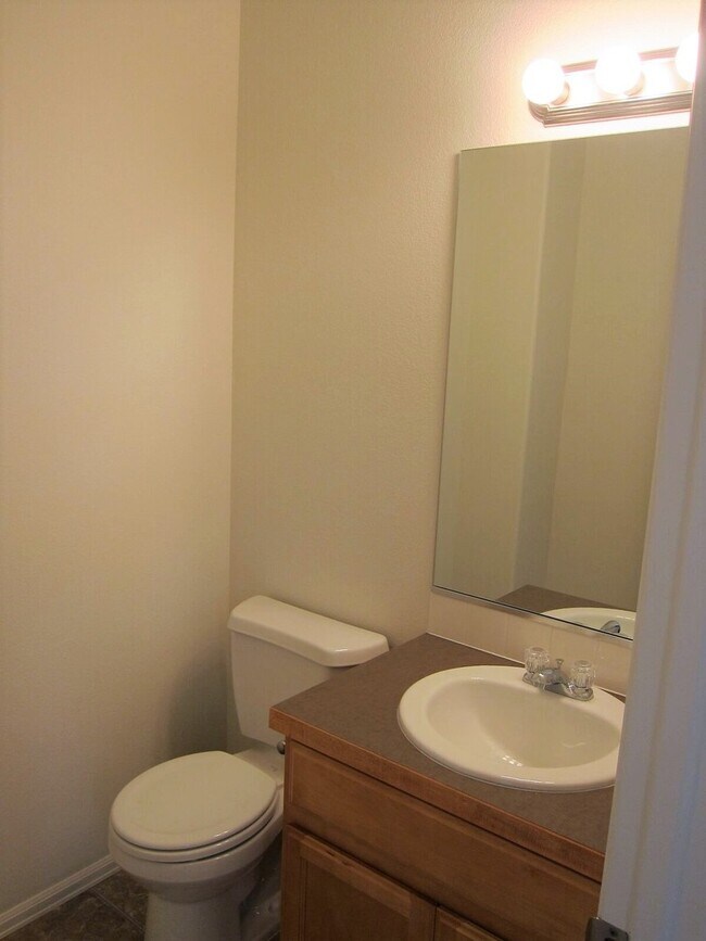 Building Photo - 514 San Juan Dr