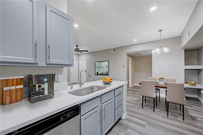 Building Photo - 2615 W Gary Ave